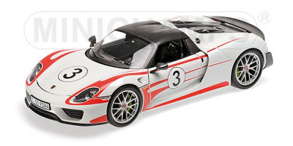 PORSCHE 918 SPYDER – 2013 – W/ WEISSACH PACKAGE ‚SALZBURG‘ L.E. 750 pcs.