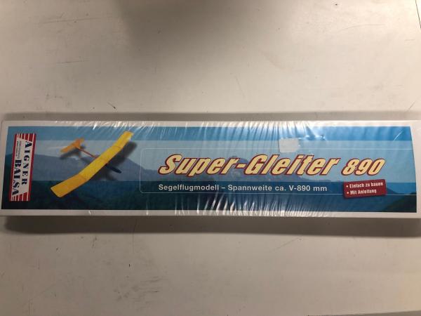 Super Gleiter 890