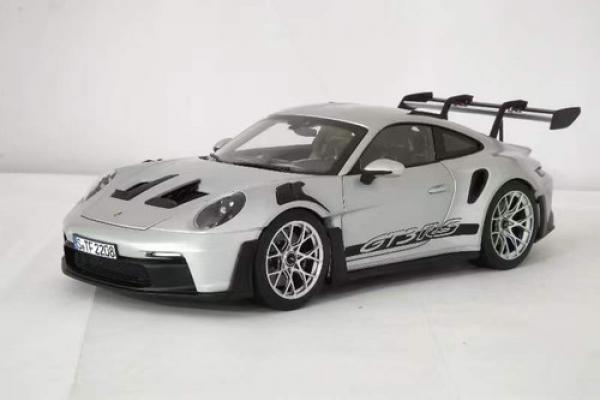 Porsche 911 GT3 RS 2022 GT Silver Metallic